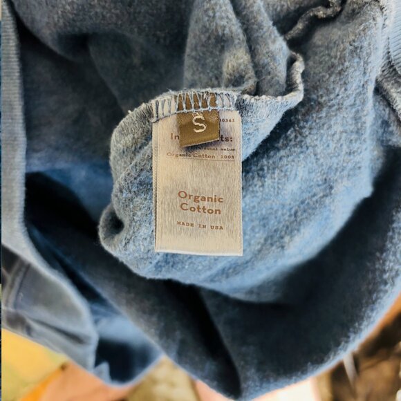 Everyday Raglan from GROCERIES - Picture 3 of 3